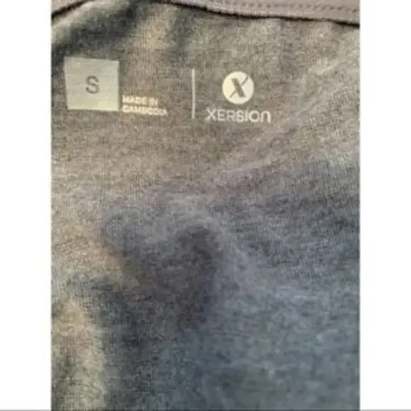 Xersion No Bad Vibes Graphic V Neck T-shirt Size Small - Picture 4 of 5